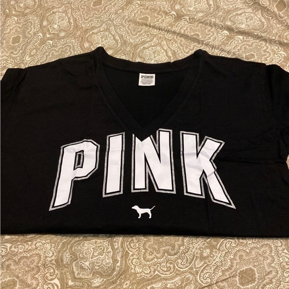 VS Pink T shirt - Picture 3 of 4